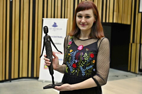 Cenu český bestseller získala Kateřina Tučková za román Bílá voda